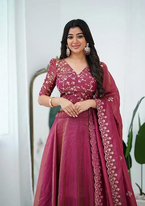 Xomantic Fashion Womens Semi Stitched Lehnega Choli
